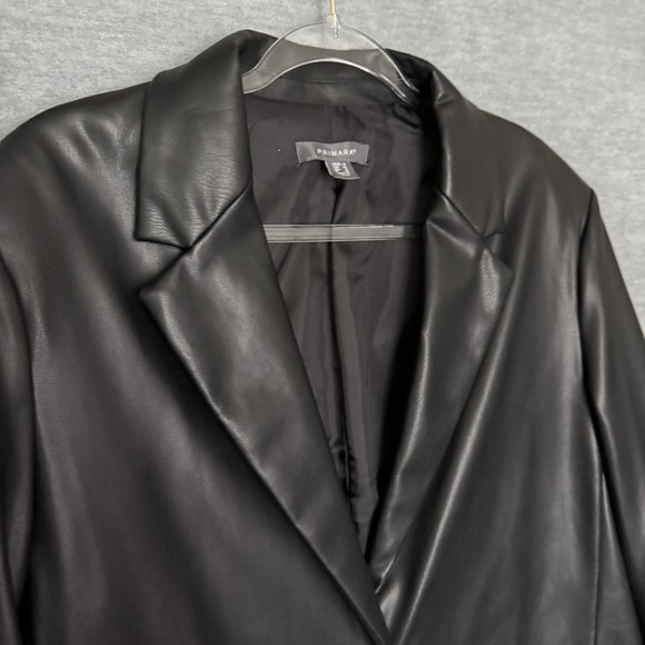 Primark Black Faux Leather Jacket Blazer US Size 12 Large Womens Career Capsule - Picture 4 of 6